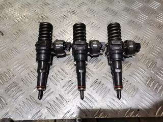 форсунка Volkswagen Golf 4 поколение 2004, 1.9 л., ASZ, дизель, 6МКПП, хетчбэк 5 дв., 038130073AL