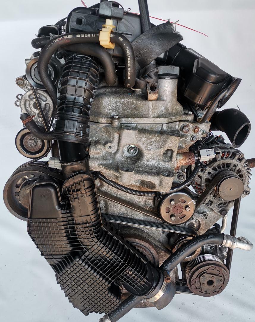 двигатель Nissan Note E12 2014, 1.2 л., HR12DDR, бензин, 5МКПП, хетчбэк 5 дв., HR12 - фото №1