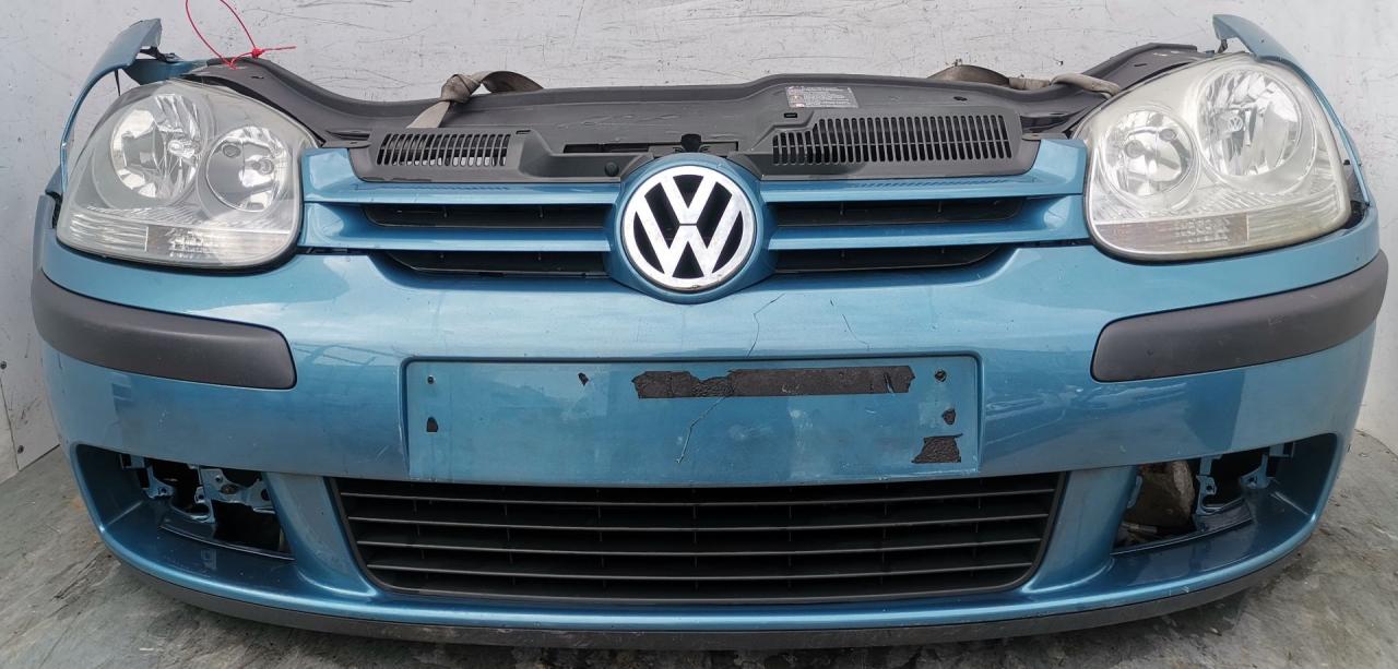 передняя часть (ноускат) Volkswagen Golf 5 поколение 2006, 1.6 л., BLF, бензин, 6МКПП, хетчбэк 5 дв. - фото №1