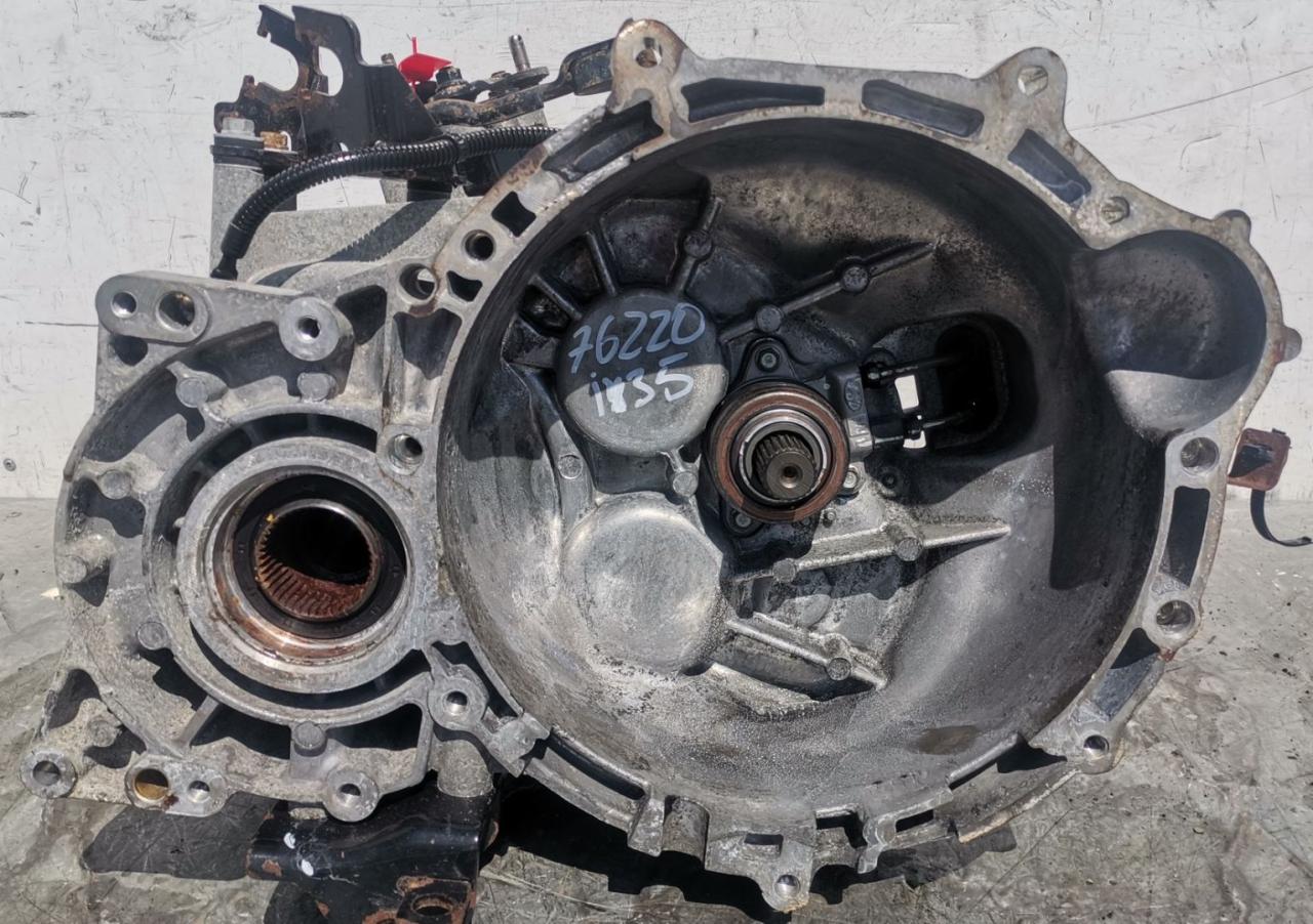 КПП механическая (МКПП) Hyundai ix35 1 поколение 2011, 2.0 л., D4HA, дизель, 6МКПП, внедорожник 5 дв., M56GF21 - фото №1