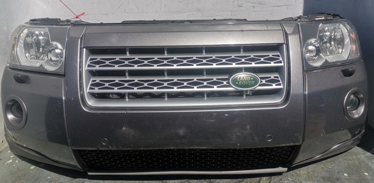 передняя часть (ноускат) Land Rover Freelander 2 поколение 2009, 2.2 л., 224DT, дизель, АКПП, внедорожник 5 дв. - фото №1