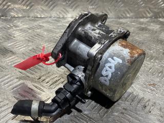 насос вакуумный Nissan Qashqai J10 [рестайлинг] 2011, 1.5 л., K9K 282, дизель, 6МКПП, внедорожник 5 дв., 8201005306B, 7006730302