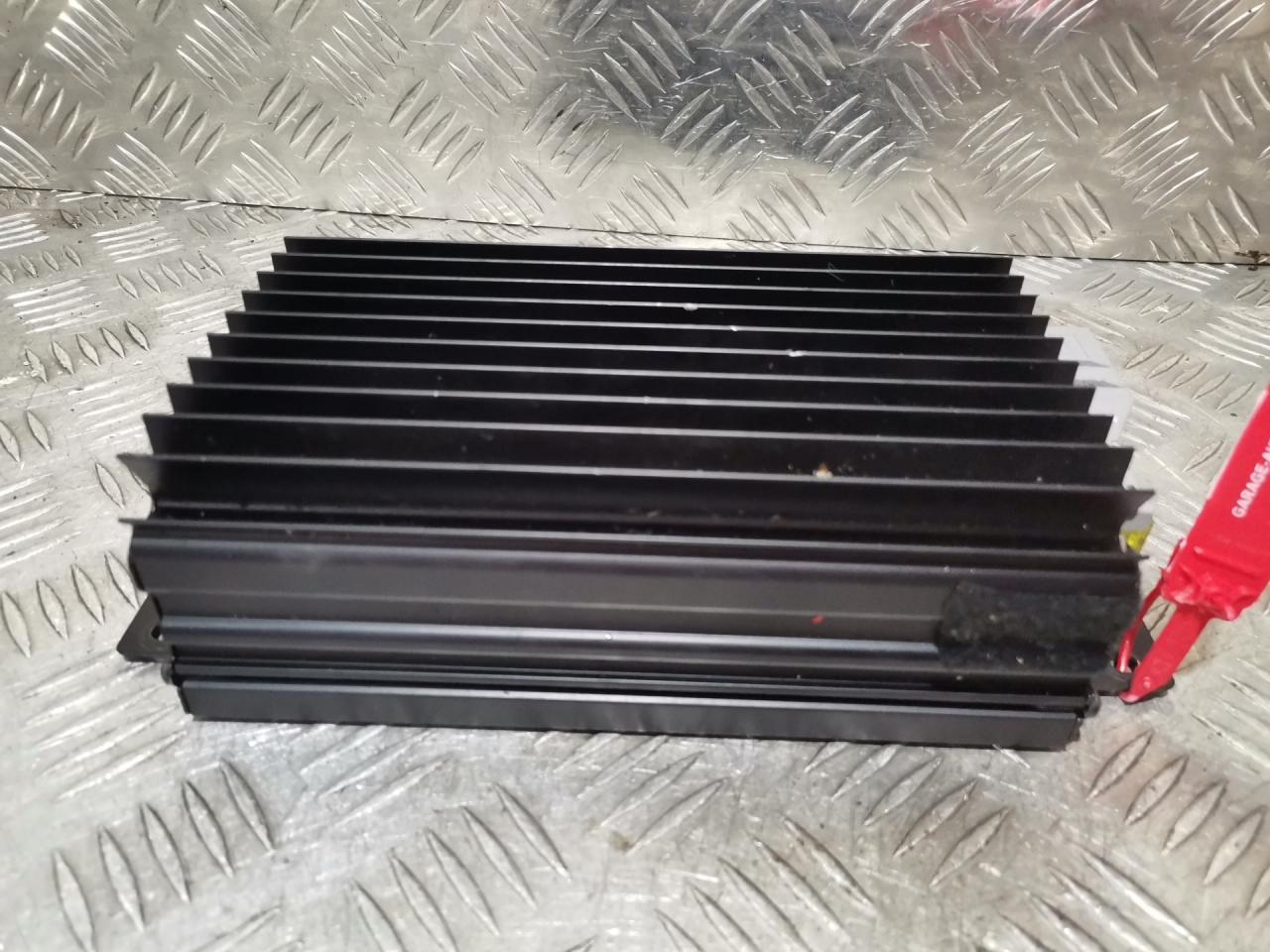 усилитель музыкальный Mercedes-Benz S-Класс W220 2000, 4.3 л., M 113.941, бензин, АКПП, седан, 2208200289, AMP.4162.W220, 267010 - фото №1