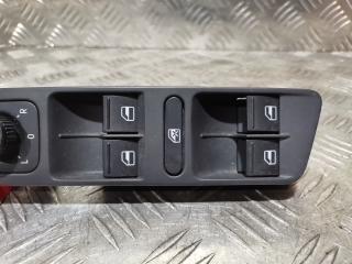 блок управления стеклоподъемниками Volkswagen Tiguan 1 поколение 2009, 2.0 л., CBAA, дизель, 6МКПП, внедорожник 5 дв.