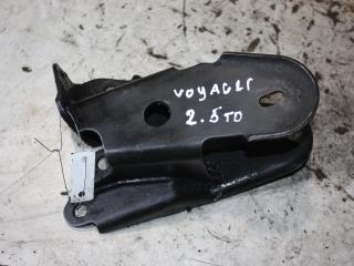кронштейн двигателя Chrysler Voyager 3 поколение 1999, 2.5 л., дизель, 4861220H