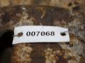 суппорт передний правый Volkswagen Caddy 3 поколение 2006, 1.9 л., дизель - фото №4