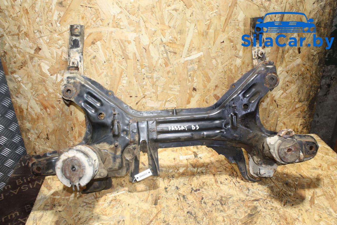 балка подвески передняя (подрамник) Volkswagen Golf 3 поколение 1996 - фото №1