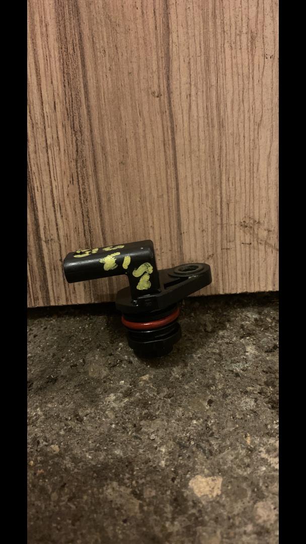 датчик распредвала Buick Regal 6 поколение 2018, 2.0 л., бензин, лифтбэк, 12638266 - фото №1