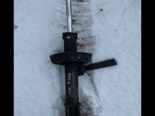 стойка передняя правая Opel Zafira 1 поколение (A) 2002, 1.8 л., бензин, 22194341