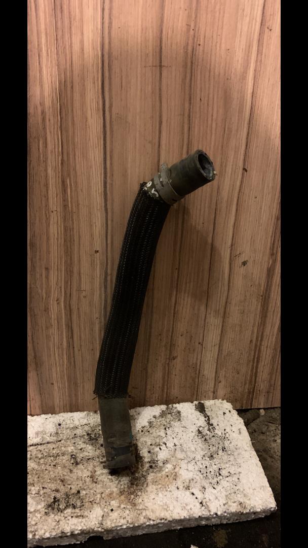 патрубок (трубопровод, шланг) Tesla Model S 1 поколение 2014, электро, лифтбэк - фото №1