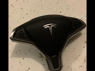 подушка безопасности водителя Tesla Model S 1 поколение 2014, электро, лифтбэк
