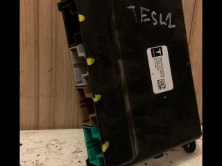 блок контроля мощности Tesla Model S 1 поколение 2014, электро, лифтбэк, 101140000B