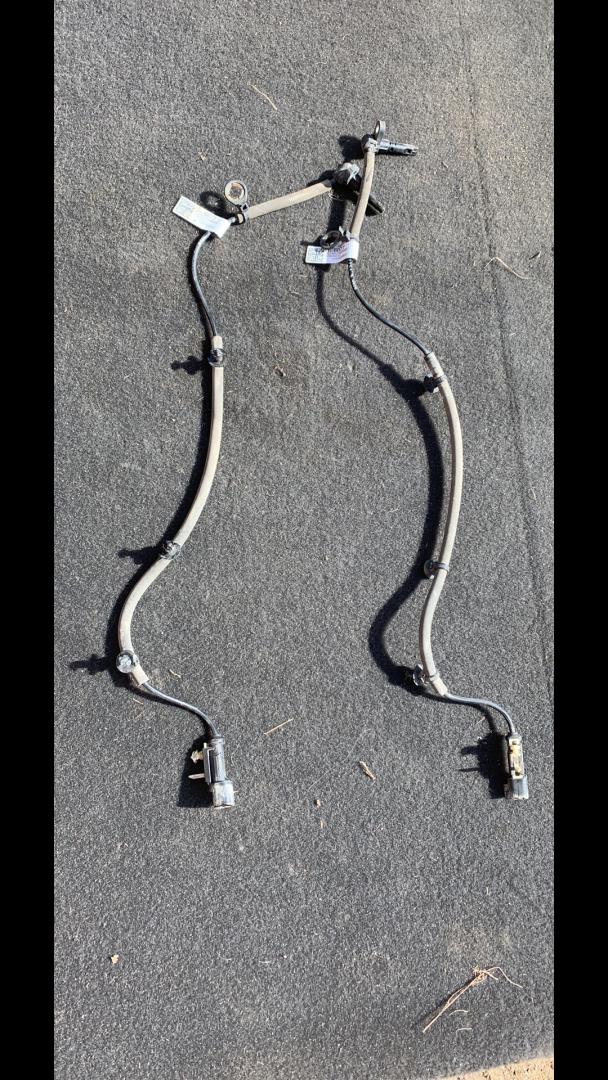 датчик ABS Chevrolet Equinox 3 поколение 2018, 1.5 л., бензин, АКПП, серебристый, внедорожник 5 дв., 84449198, 84316677 - фото №1