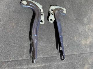 петля капота Chevrolet Equinox 3 поколение 2018, 1.5 л., бензин