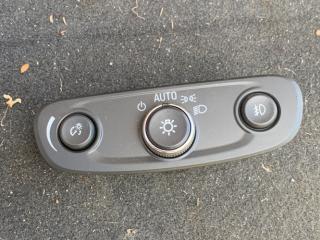 переключатель света Chevrolet Equinox 3 поколение 2020, 1.5 л., бензин, АКПП, красный, 84201596