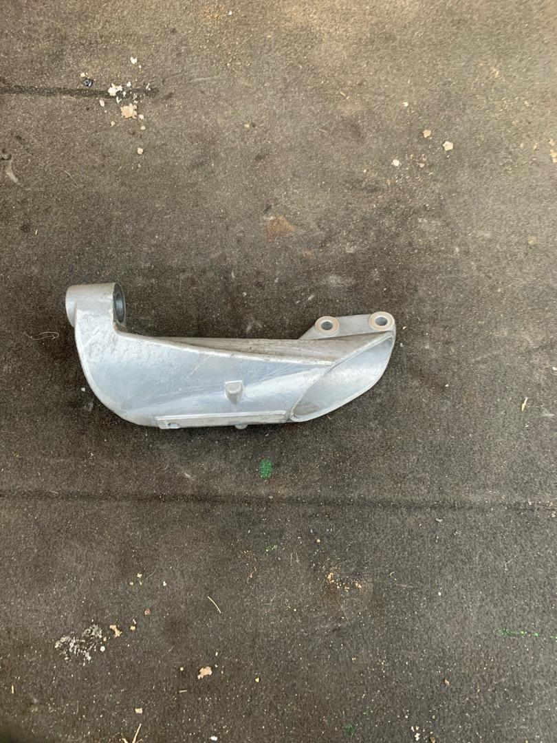 кронштейн КПП Buick Encore GX 1 поколение 2020, 1.2 л., бензин, АКПП, передний привод, 55512875 - фото №1