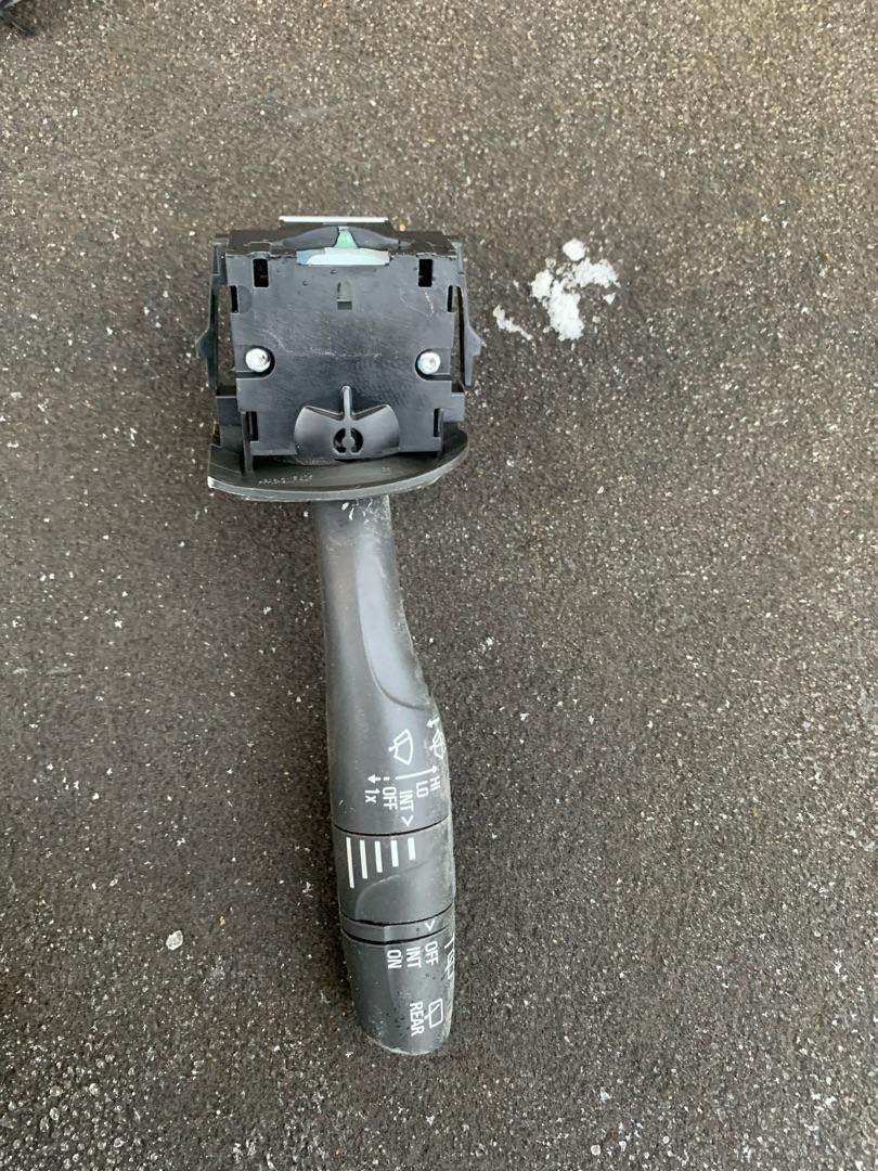 переключатель дворников Buick Encore GX 1 поколение 2020, 1.2 л., бензин, АКПП, серый, 42712430 - фото №1