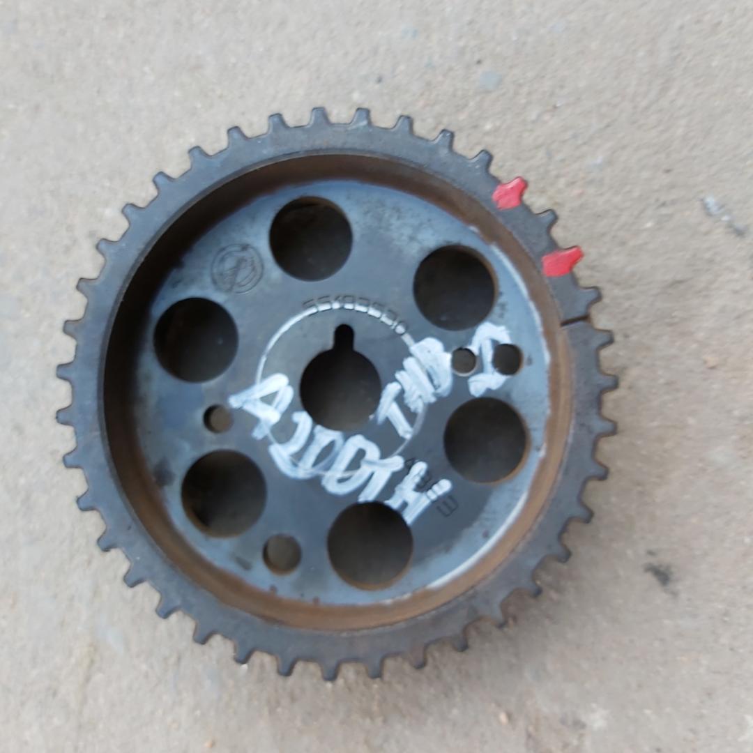 звездочка ТНВД Opel Insignia 1 поколение (A) 2010, 2.0 л., A 20 DTH, дизель, АКПП, хетчбэк 5 дв. - фото №1