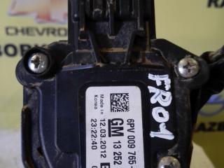 педаль Chevrolet Cruze 1 поколение 2011, 1.6 л., F16D4, бензин, МКПП, хетчбэк 5 дв., 13252702