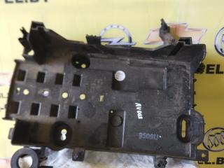 полка аккумулятора Chevrolet Tracker 3 поколение 2016, 1.8 л., F18D4, бензин, АКПП, внедорожник 5 дв.