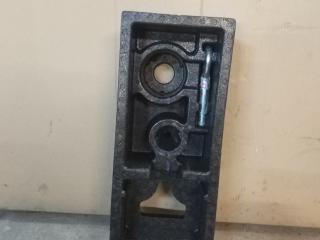 крюк буксировочный Chevrolet Cruze 2 поколение 2017, 1.4 л., бензин, АКПП, седан