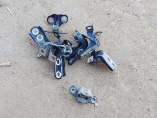 петля двери Chevrolet Malibu 9 поколение 2017, 1.5 л., LFV, бензин, АКПП, седан