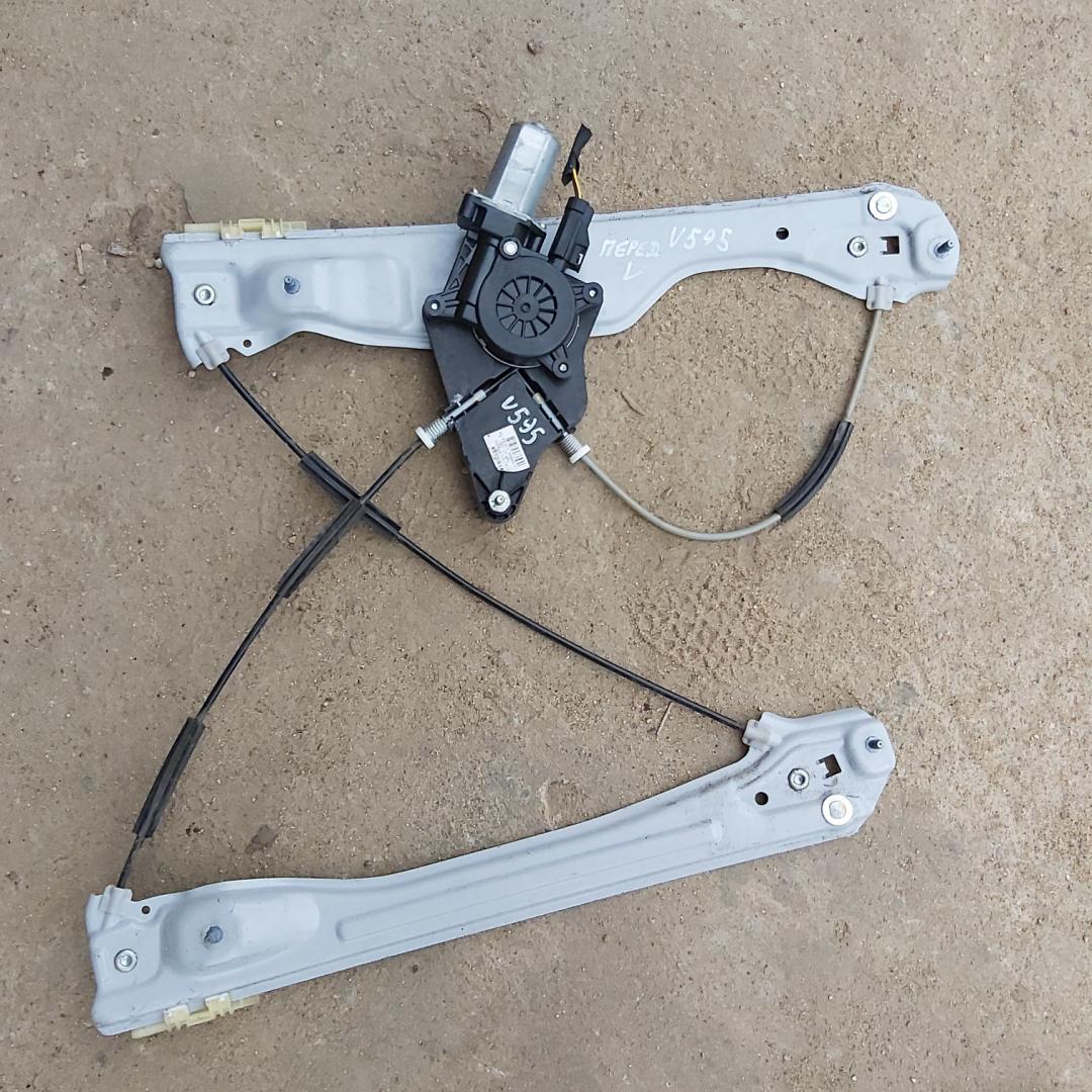 стеклоподъемник передний левый Chevrolet Malibu 9 поколение 2017, 1.5 л., LFV, бензин, АКПП, седан - фото №1