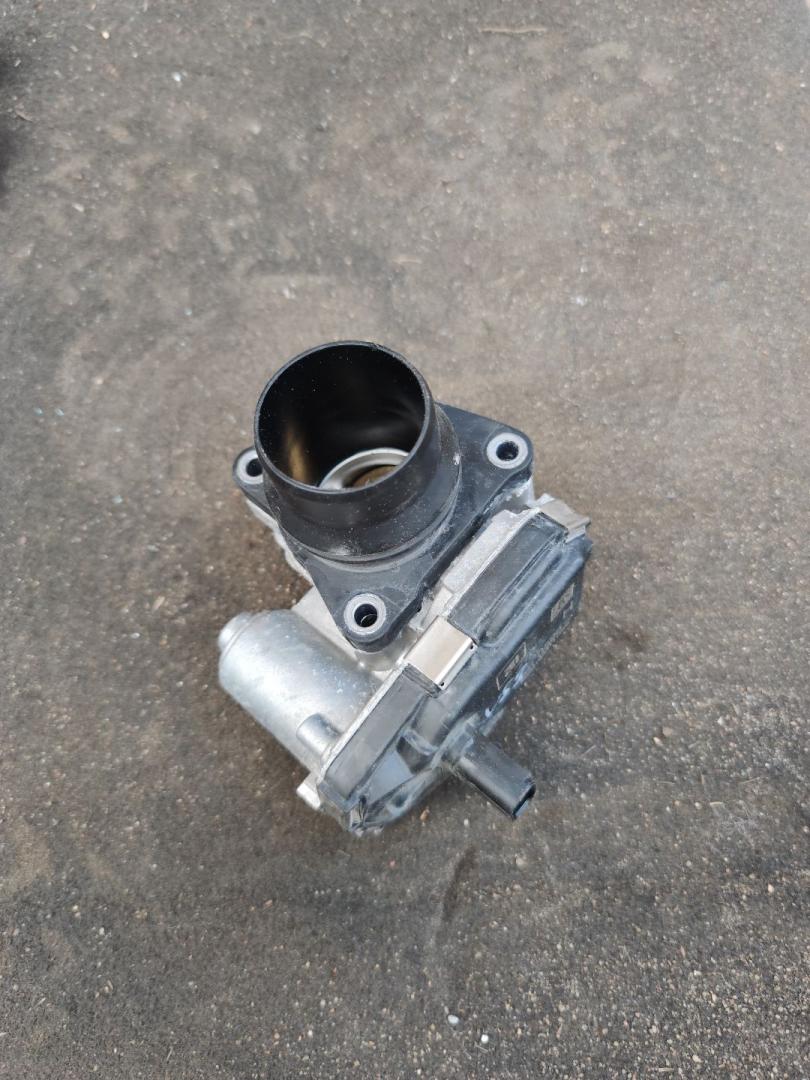 заслонка дроссельная Buick Encore GX 1 поколение 2021, 1.2 л., бензин, АКПП, темно бордовый, внедорожник 5 дв., 55510598 - фото №1