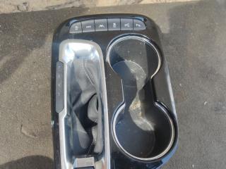 рамка обрамление кулисы Buick Encore GX 1 поколение 2022, 1.3 л., бензин, АКПП, черный, внедорожник 5 дв., 42696905