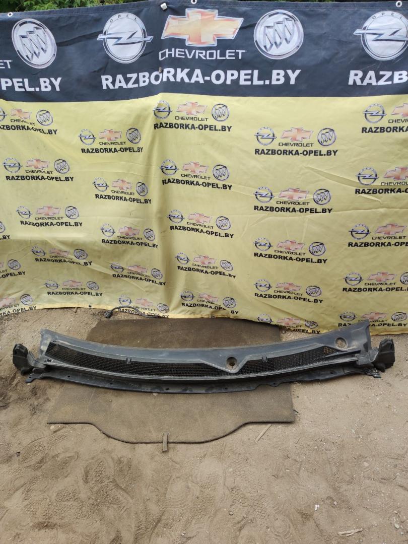 дождевик Chevrolet Traverse 2 поколение 2019, 3.6 л., бензин, АКПП, внедорожник 5 дв., 84334475, 84315277 - фото №1