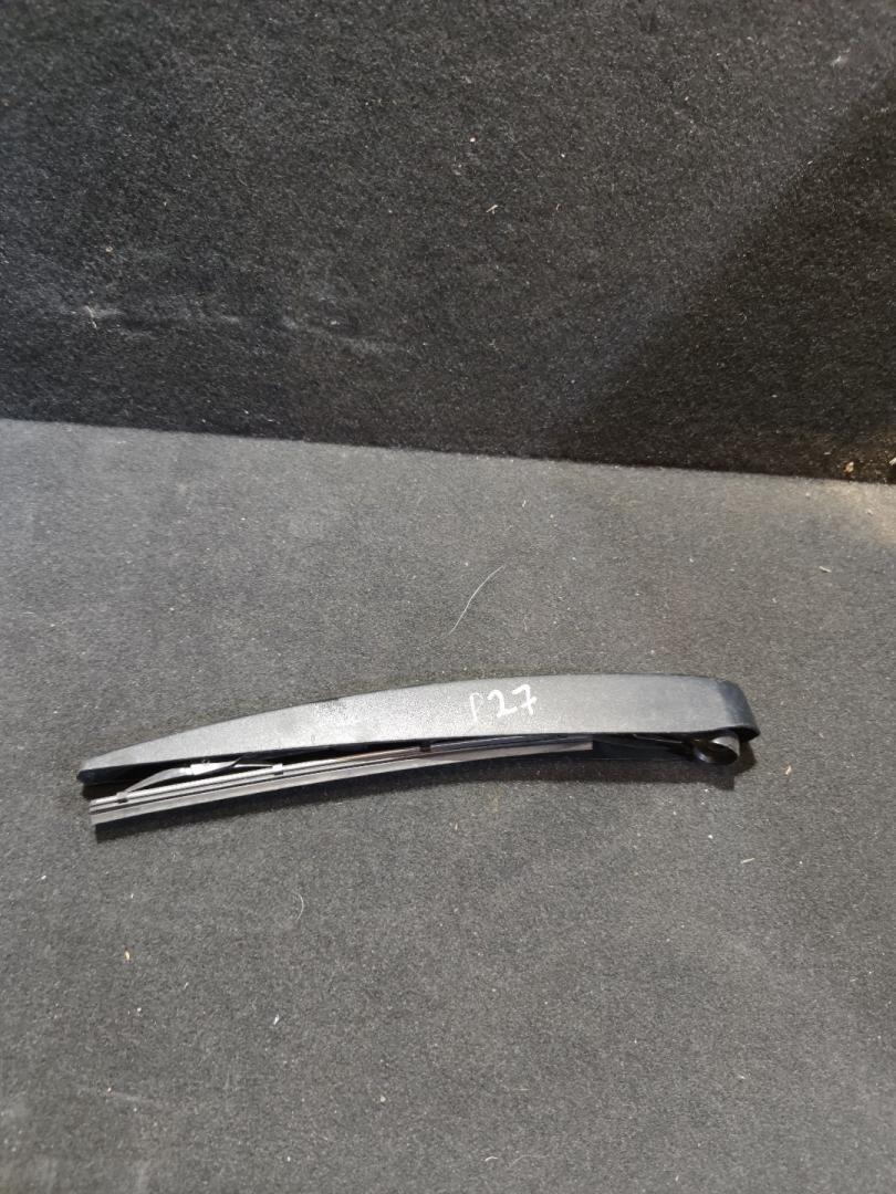 щеткодержатель задний Chevrolet Traverse 2 поколение 2019, 3.6 л., бензин, АКПП, внедорожник 5 дв. - фото №1