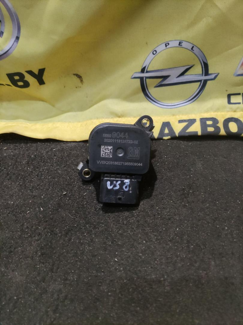 электромагнитный клапан Buick Envision 2 внедорожник 5дв 2021, 2.0 л., LSY, бензин, АКПП, белый, внедорожник 5 дв., 55509044 - фото №1