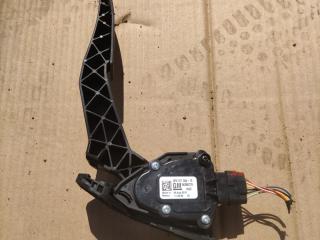 педаль Chevrolet Equinox 3 поколение 2020, 2.0 л., LTG, бензин, АКПП, белый, полный подключаемый привод, 84366776