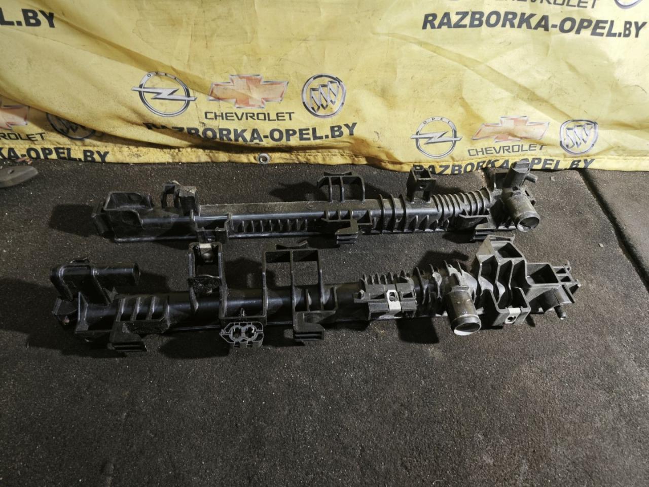 радиатор (основной) Chevrolet Equinox 3 поколение 2018, 1.5 л., бензин, АКПП, красный, внедорожник 5 дв., T967554, T967560 - фото №1