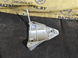 кронштейн компрессора кондиционера Chevrolet Equinox 3 поколение [рестайлинг] 2022, 1.5 л., бензин, АКПП, синий, внедорожник 5 дв., передний привод, 12651063