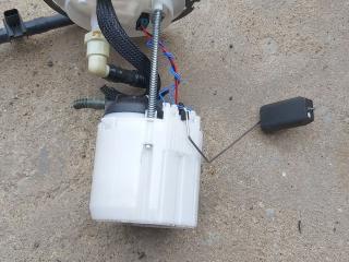 насос топливный Chevrolet Equinox 3 поколение 2018, 1.5 л., бензин, АКПП, красный, внедорожник 5 дв., 84493008