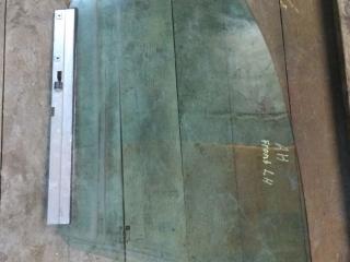 стекло двери передней левой Opel Astra H/Family [рестайлинг] 2007, хетчбэк 5 дв.