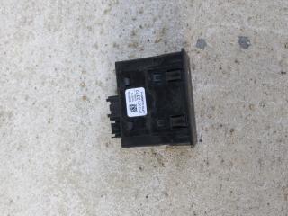 разъем AUX / USB Chevrolet Equinox 3 поколение 2019, 1.5 л., бензин, белый, внедорожник 5 дв., 13512372