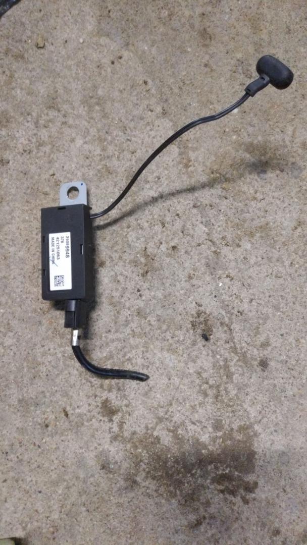 антенна Chevrolet Cruze 2 поколение 2017, 1.4 л., бензин, АКПП, седан, 421251063 - фото №1