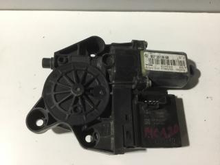 моторчик стеклоподъемника передний правый Renault Megane 3 поколение 2009, 807301396R