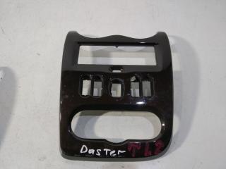 рамка под магнитолу Renault Duster 1 поколение 2011, 8200739438