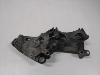 подушка крепления двигателя Renault Megane 3 поколение 2010, 8200669495