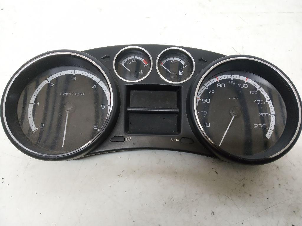 щиток приборов (приборная панель) Peugeot 308 T7 2009, дизель, 503001550315, 9665107480 - фото №1