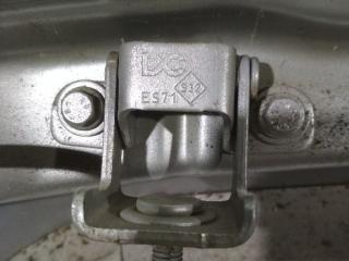 петля крышки багажника Renault Megane 3 поколение 2010, хетчбэк 5 дв.