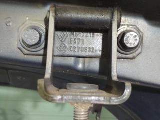 петля крышки багажника Renault Clio 2 поколение [2-й рестайлинг] 2006, M617219
