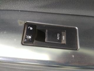 кнопка стеклоподъемника двери Jeep Grand Cherokee WK 2006