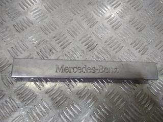 накладка на порог Mercedes-Benz M-Класс W163 2000, A1636861620