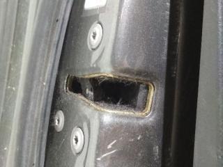 замок двери передней левой Toyota Corolla Verso 2 поколение AR10 2005