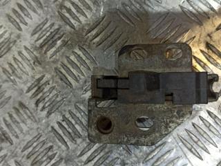 замок двери Mercedes-Benz Sprinter 2 поколение (W906) 2010, A9067400035