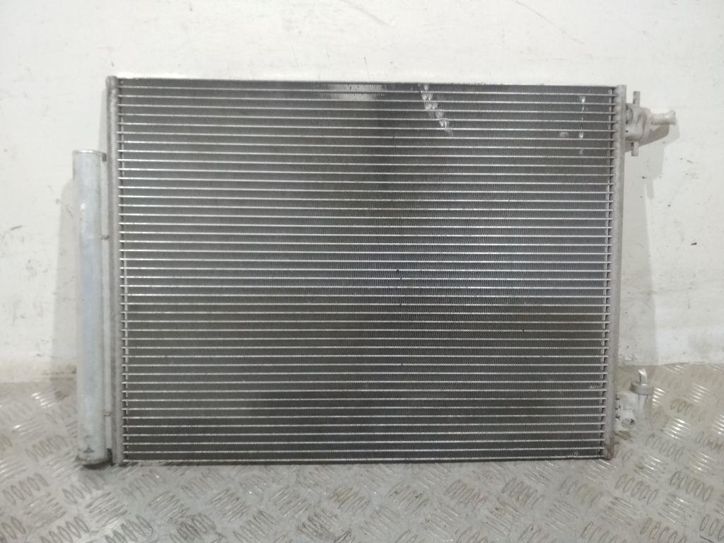 радиатор кондиционера Renault Clio 4 поколение 2016, 921006843R - фото №1